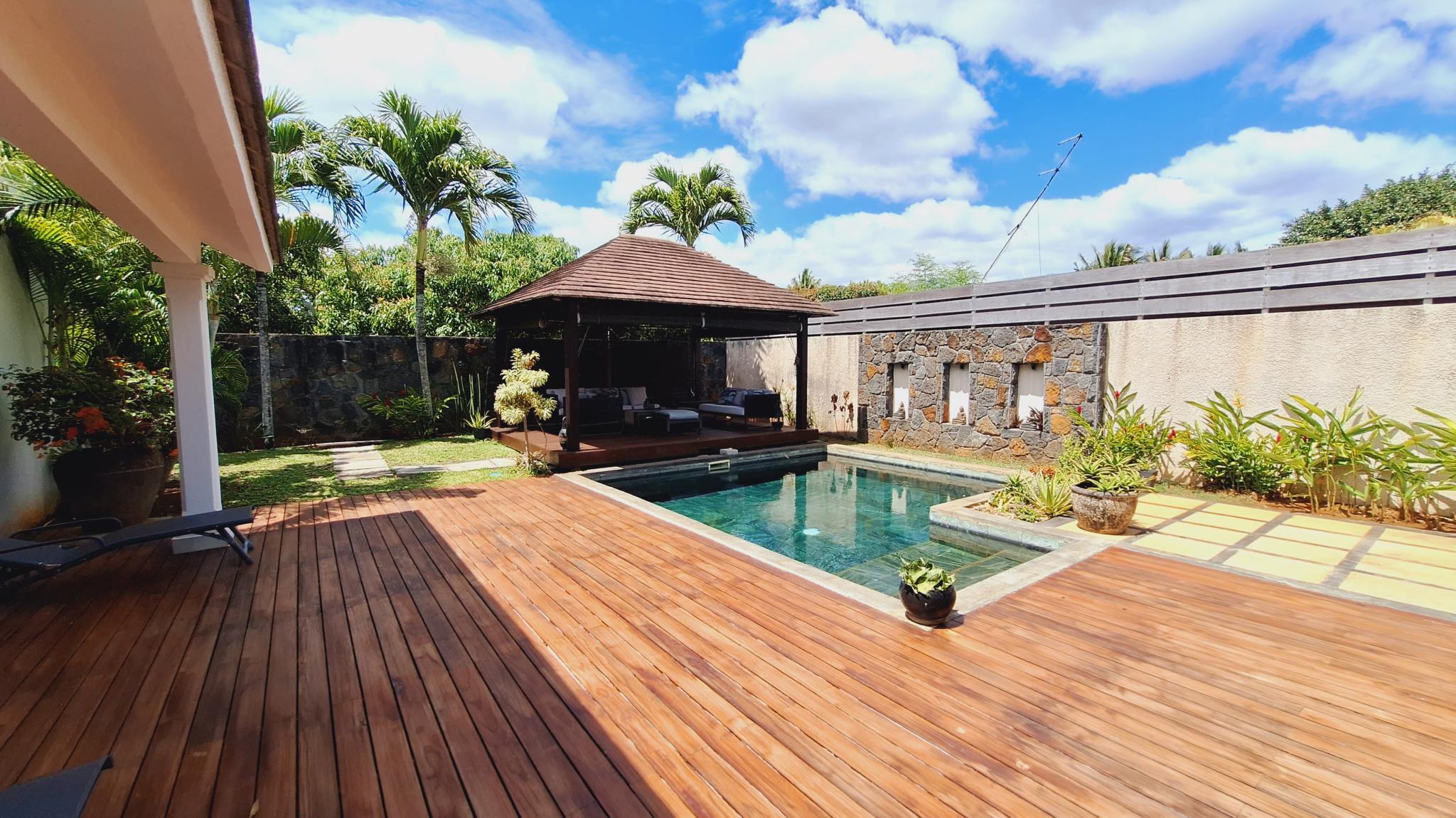 House for rent in the heart of Pointe aux Canonniers L'Adresse